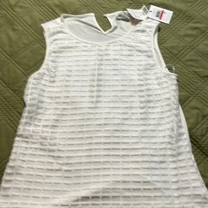 NWT Calvin Klein white top XS fits like S